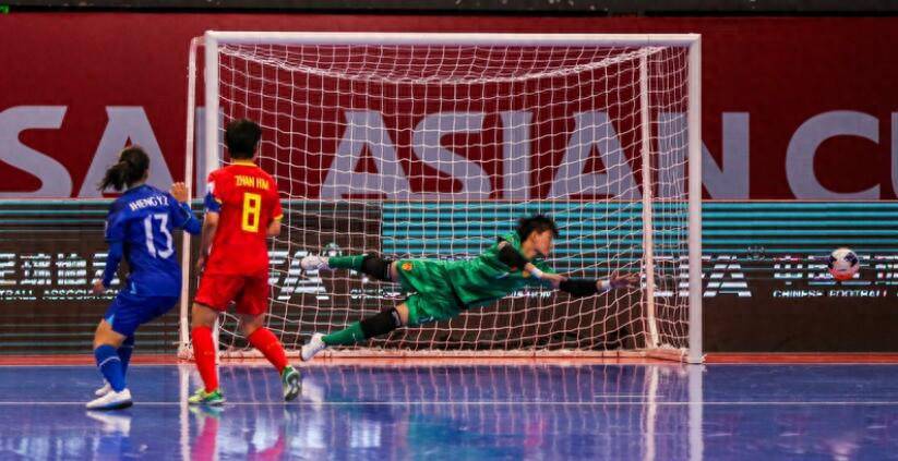 包含湖南队迎来胜利：挺进全国女子足球锦标赛八强的词条