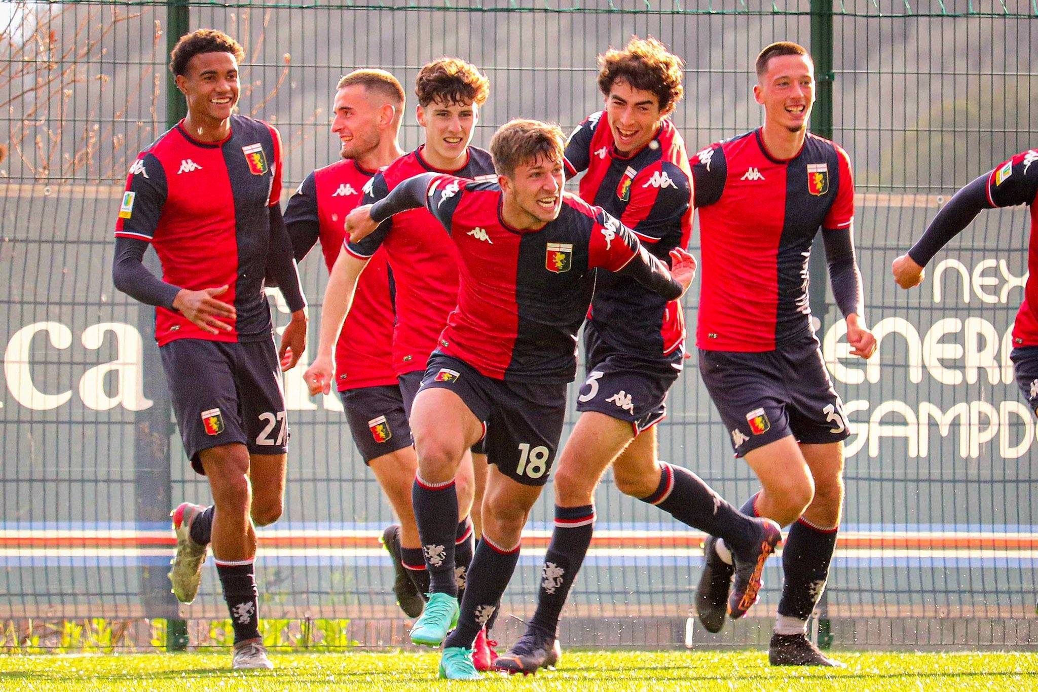 意甲赛场上演绝佳比赛，精彩纷呈